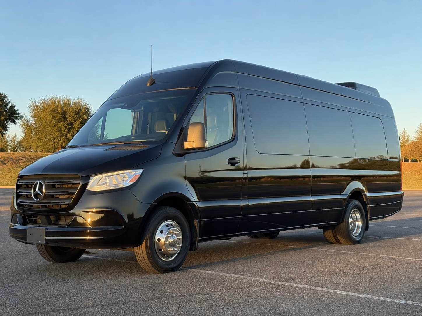 edison 20 passenger sprinter van