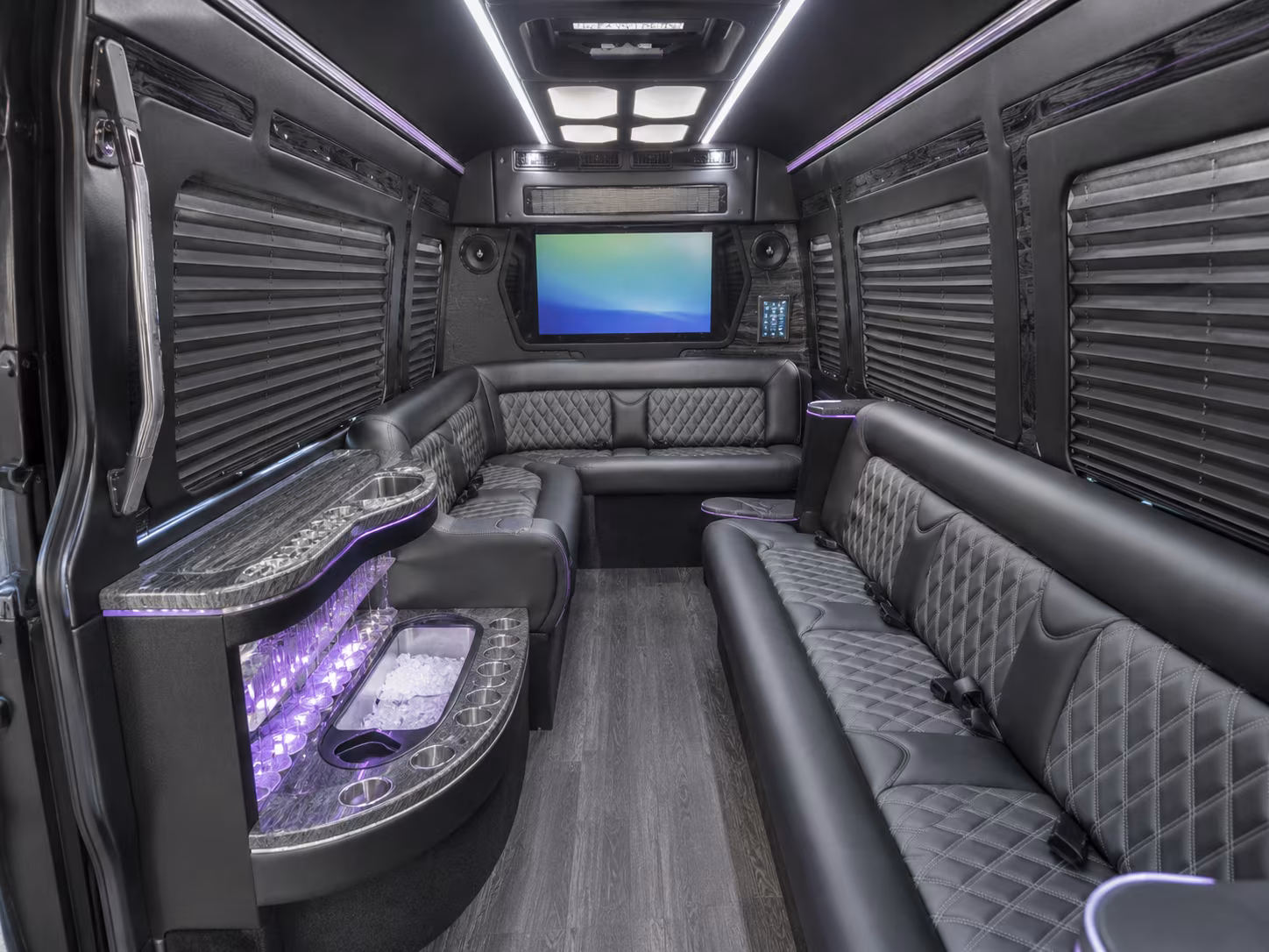 find the perfect transportation for your next airport transfer 1
